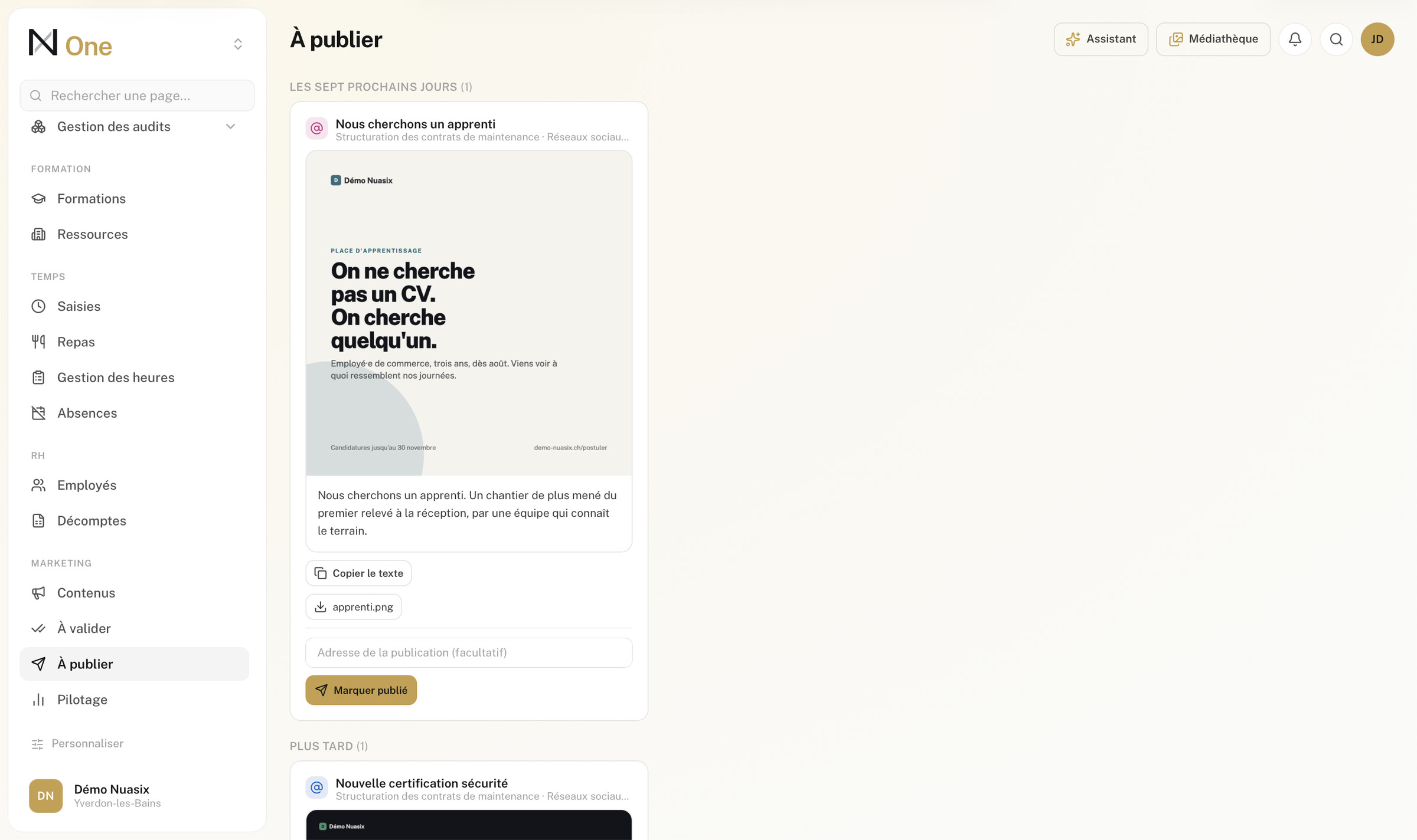 Ce qui est prêt à publier, le texte et le visuel sous la main